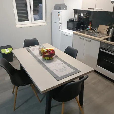 Nicol Apartment Split